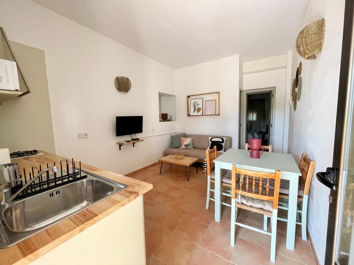 Apartamentos Carabela Playa Migjorn Dış mekan fotoğraf